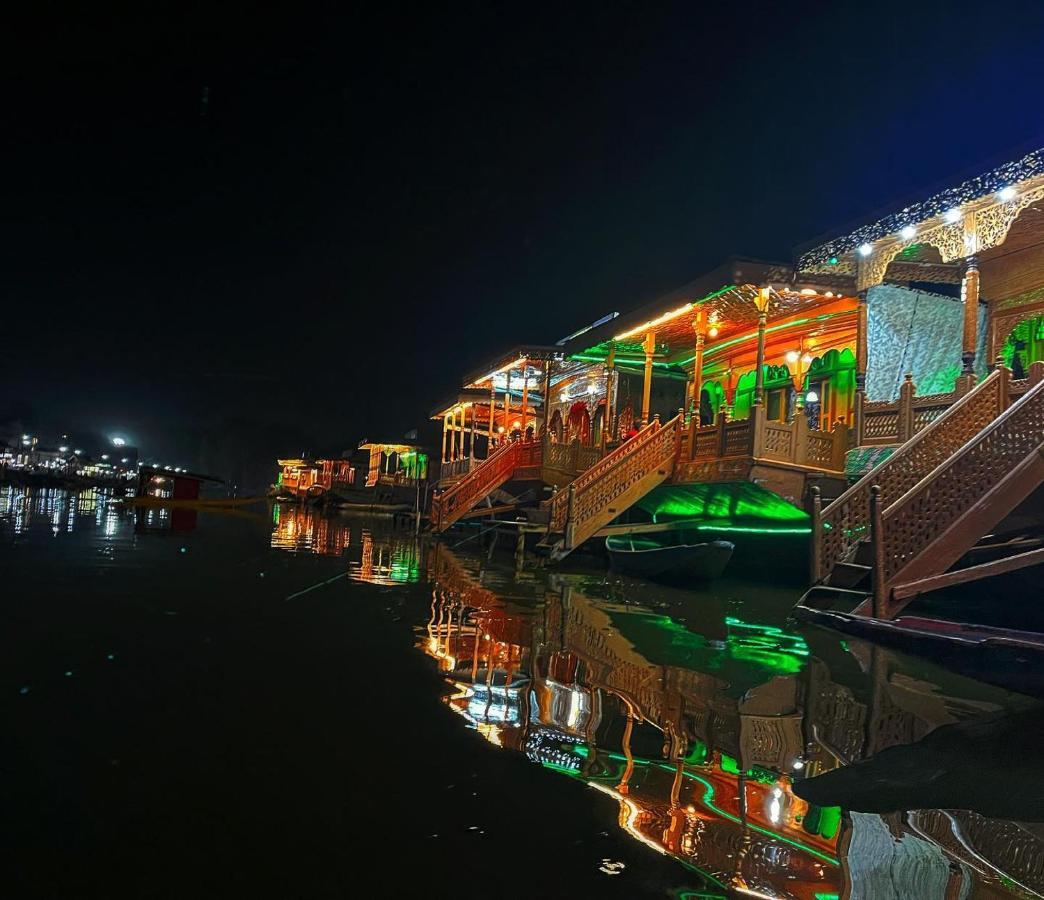 מלון Srīnagar Lala Rukh Group Of Houseboats מראה חיצוני תמונה