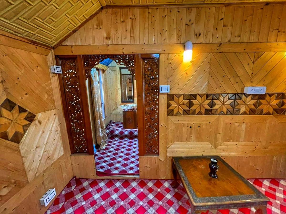 מלון Srīnagar Lala Rukh Group Of Houseboats מראה חיצוני תמונה