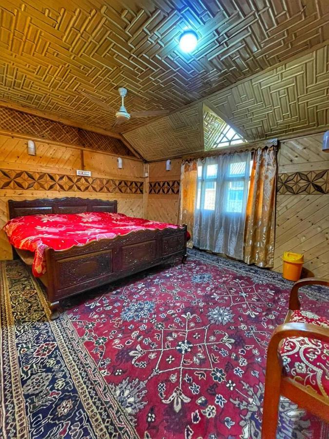 מלון Srīnagar Lala Rukh Group Of Houseboats מראה חיצוני תמונה