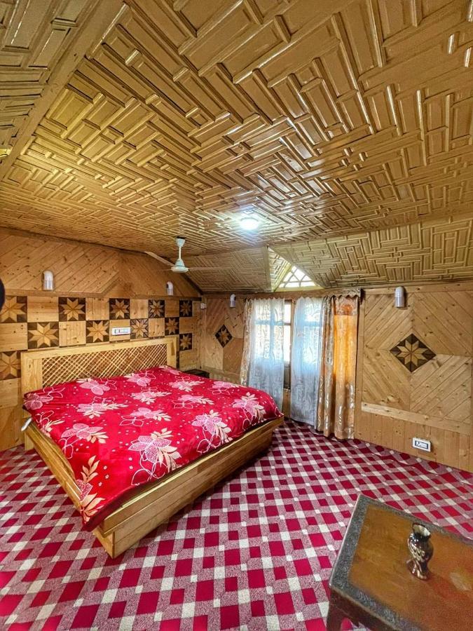 מלון Srīnagar Lala Rukh Group Of Houseboats מראה חיצוני תמונה