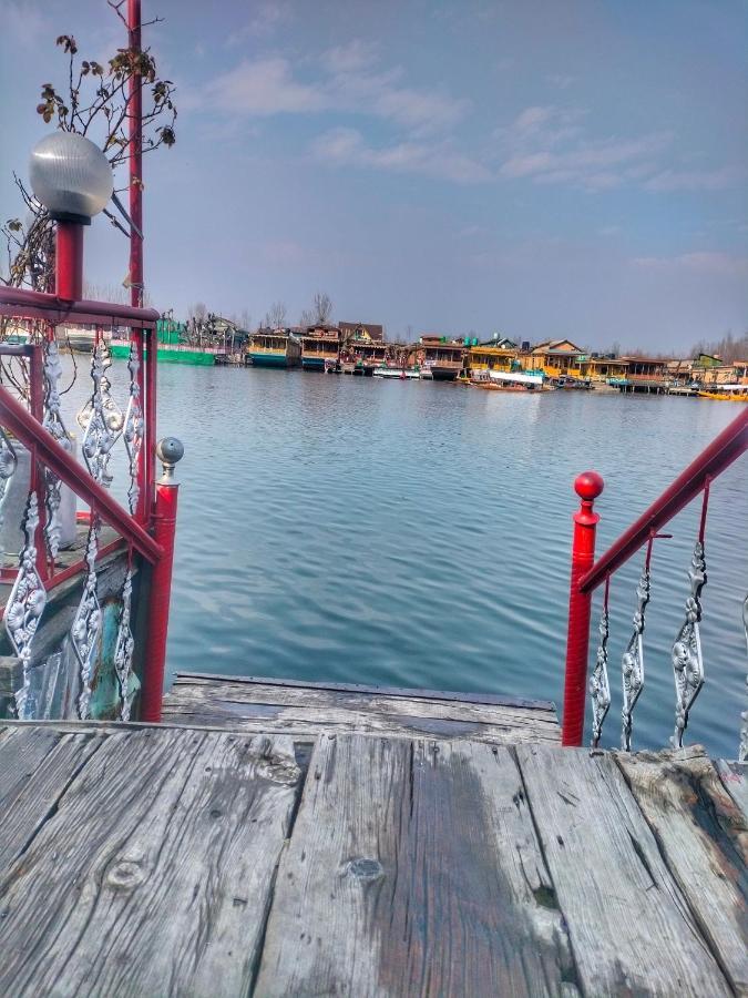 מלון Srīnagar Lala Rukh Group Of Houseboats מראה חיצוני תמונה